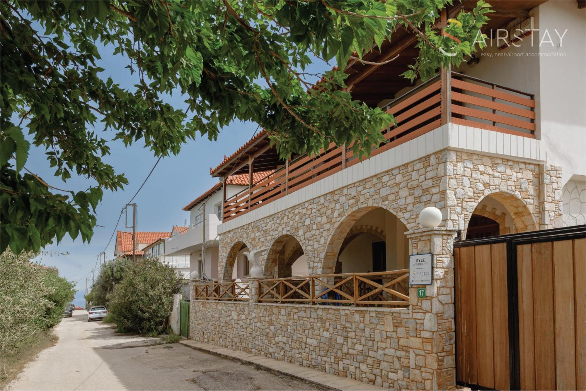 Ryze Apartments Airport By Airstay Artemida  Exterior photo